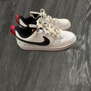 Nike Kids Cream and Black Sneakers. Discounted Shipping!
